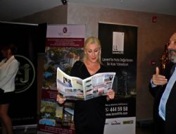 Yalova'nin gazetesi �nl�lerle bulusuyor